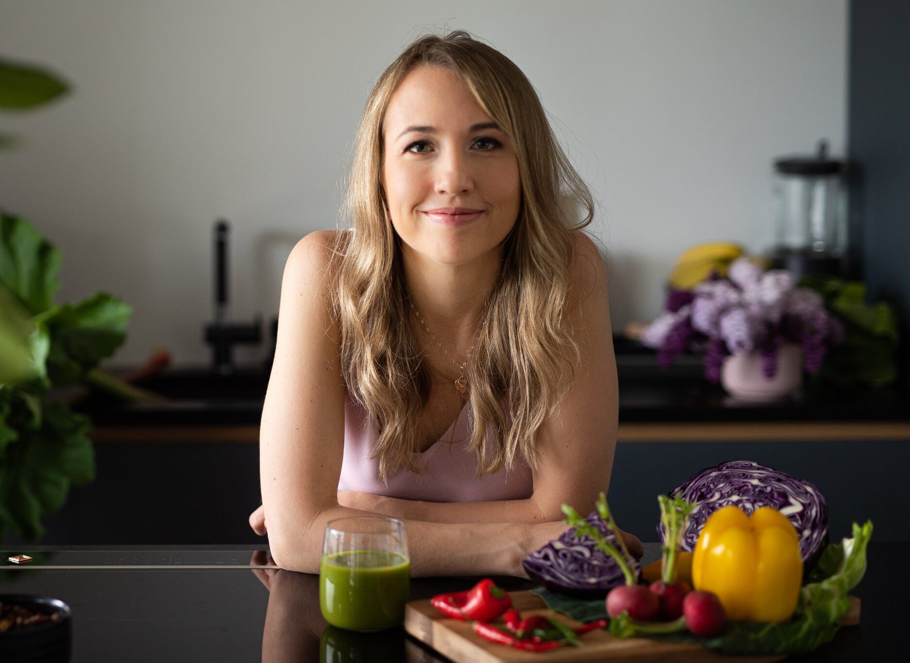 Helle Tõnts jagab oma tagasisidet raamatule „Emotisoonidega tunnetatud elu“.